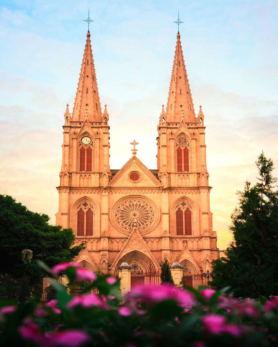 Sacred Heart Cathedral.jpg